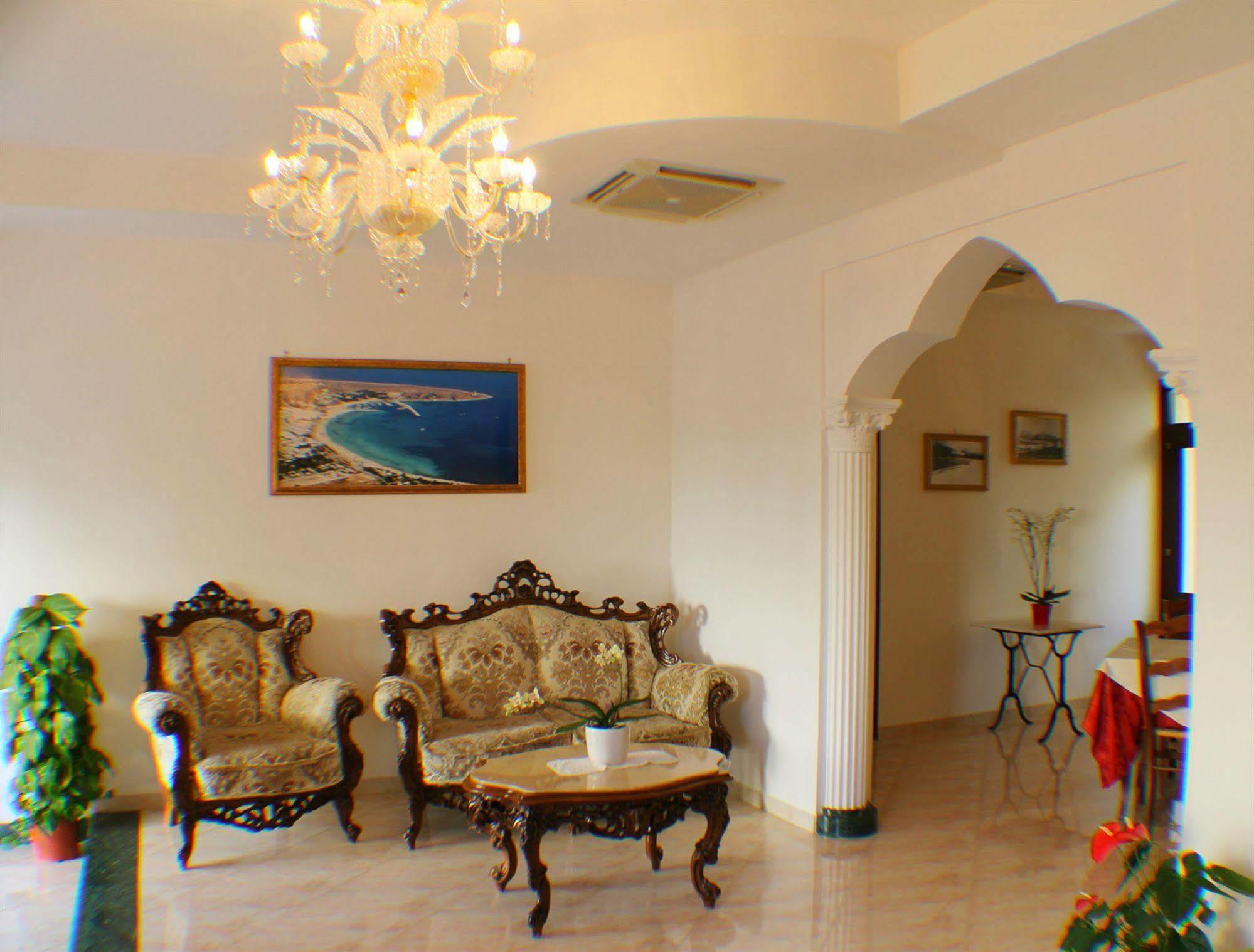 Araba Fenice Hotel San Vito Lo Capo Buitenkant foto