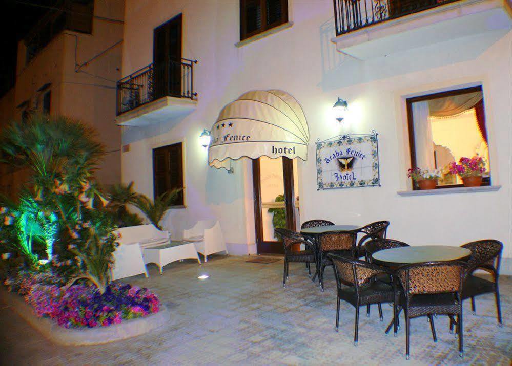 Araba Fenice Hotel San Vito Lo Capo Buitenkant foto